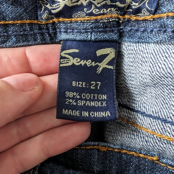 7 For All Mankind Flare Jeans - 27x30 - Picture 11 of 13